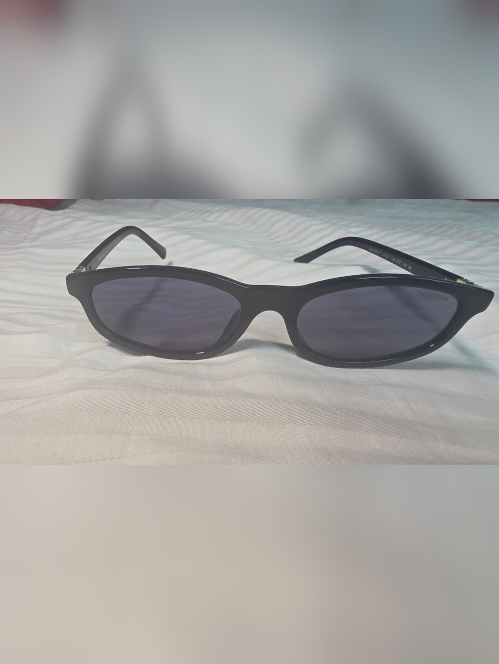 Miu Miu - Black Sunglasses - MU A06S - Picture 4 of 8